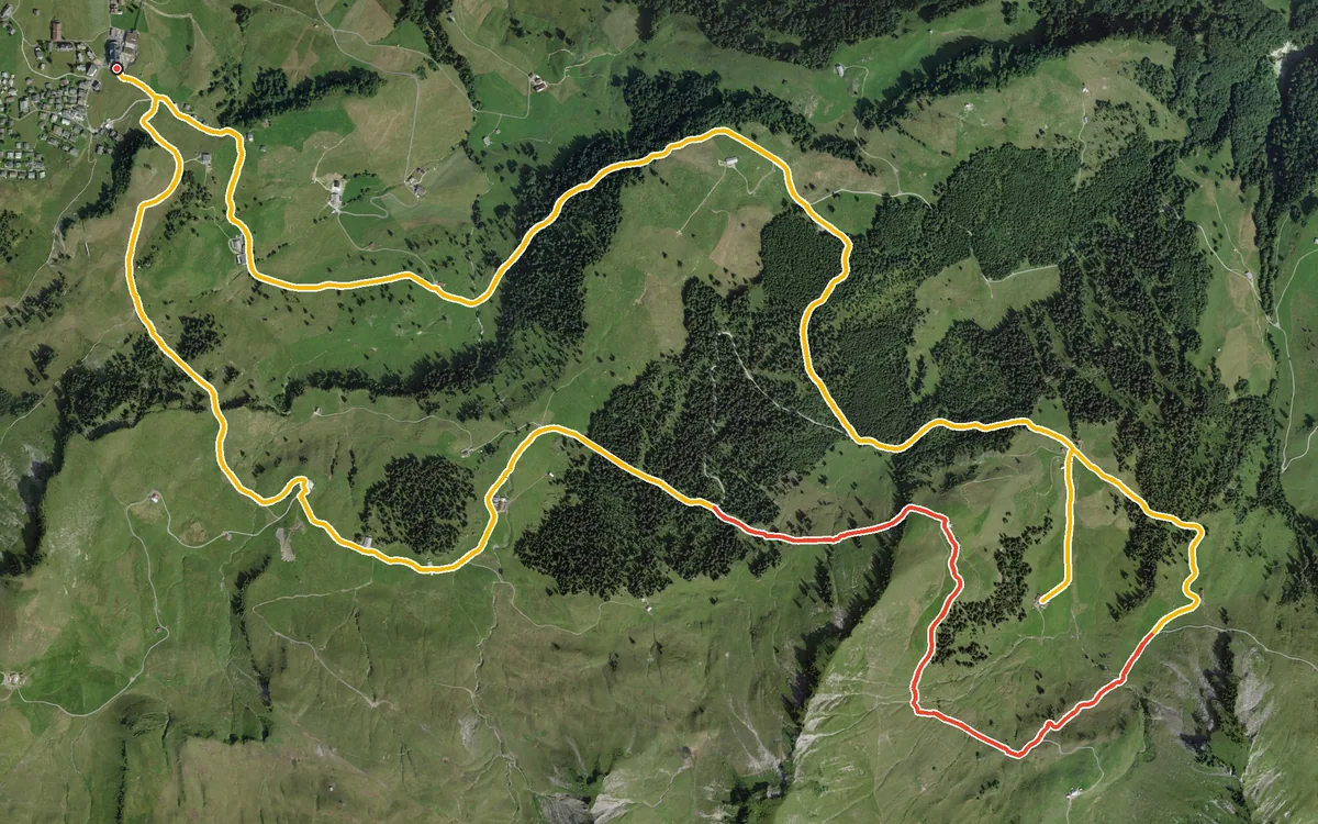 Luftbild mit eingezeichneter Route: Grosse Rundwanderung ab Stoos