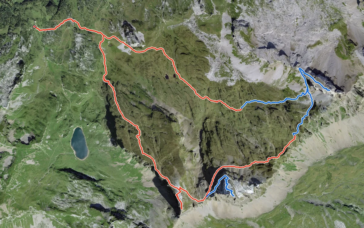 Vista aerea con il percorso tracciato: Anello delle vette: Chaiserstock, Fulen e Rossstock