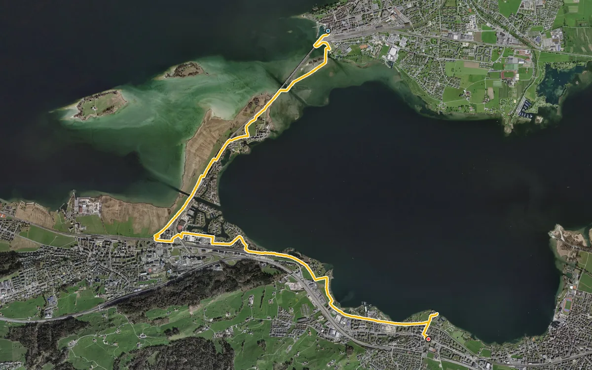 Vista aerea con il percorso tracciato: Sull’Obersee da Rapperswil ad Altendorf