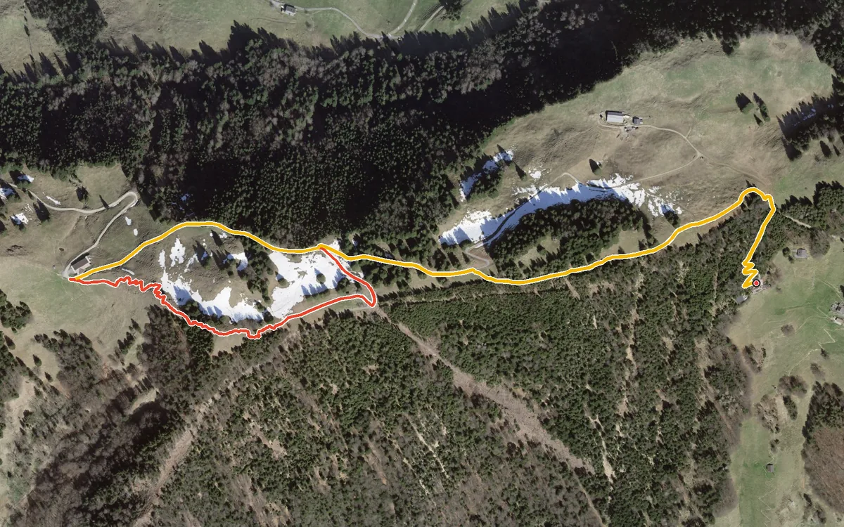 Vista aerea con il percorso tracciato: Breve anello ripido dalla stazione dell’Urmiberg