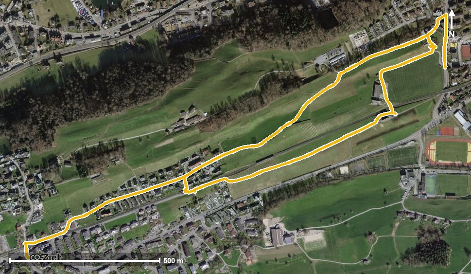 Luftbild mit eingezeichneter Route: Reblehrpfad