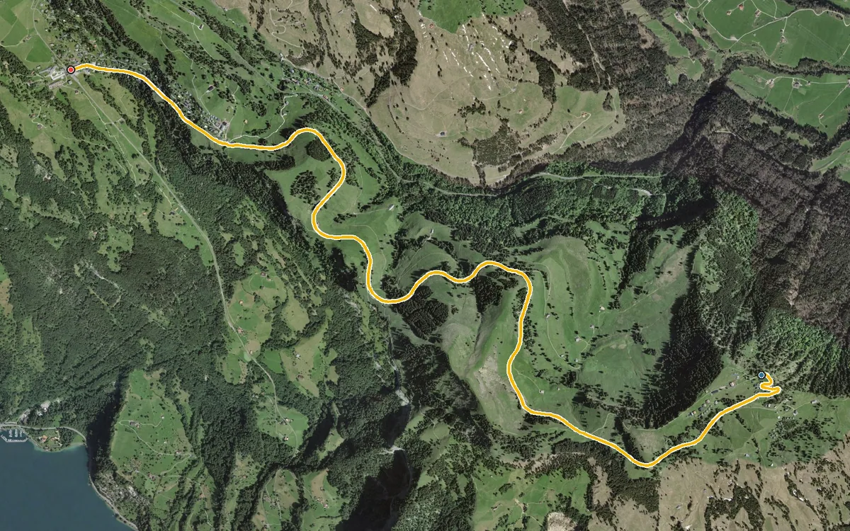 Vista aerea con il percorso tracciato: Escursione invernale da Rigi Scheidegg a Rigi Kaltbad